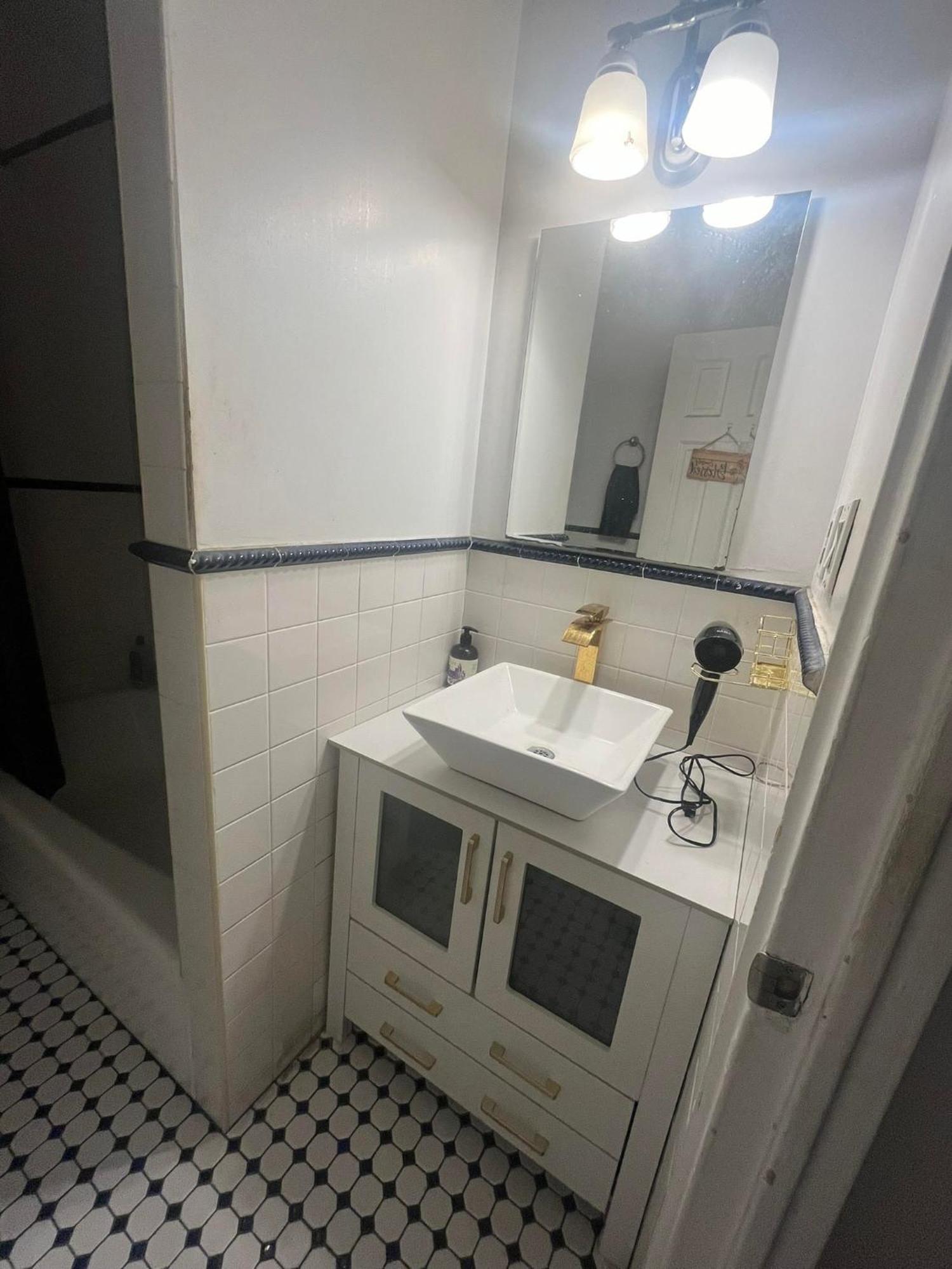 2 Large Bedrooms In Rego Park Нью-Йорк Экстерьер фото